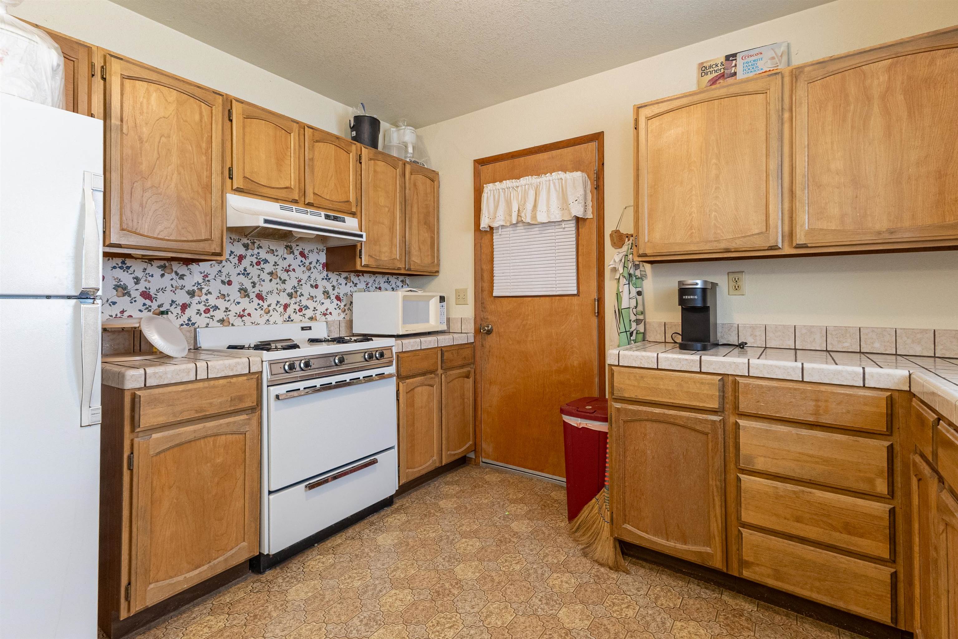 702-500 Brockman Road Termo, CA 96132 - Photo 5 of 26 Gallery Image 5