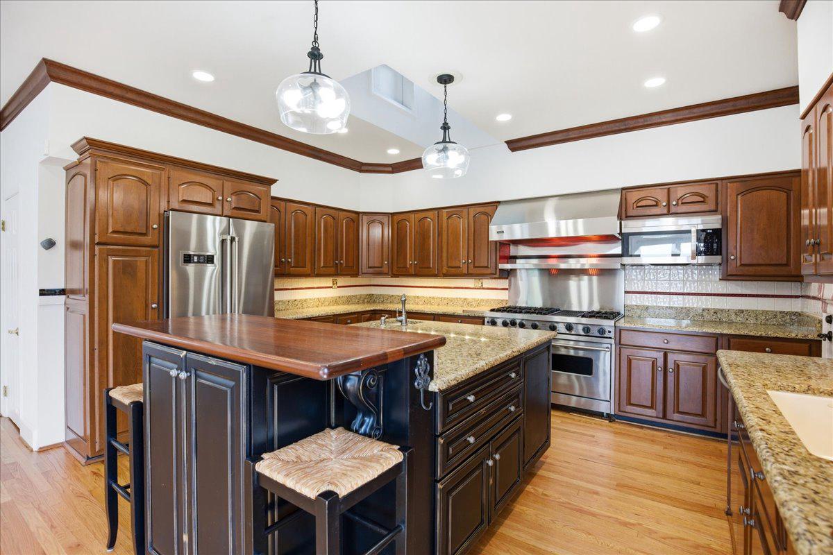 2070 Turner Road Lusby, MD 20657 - Photo 32 of 79 Fantastic kitchen space