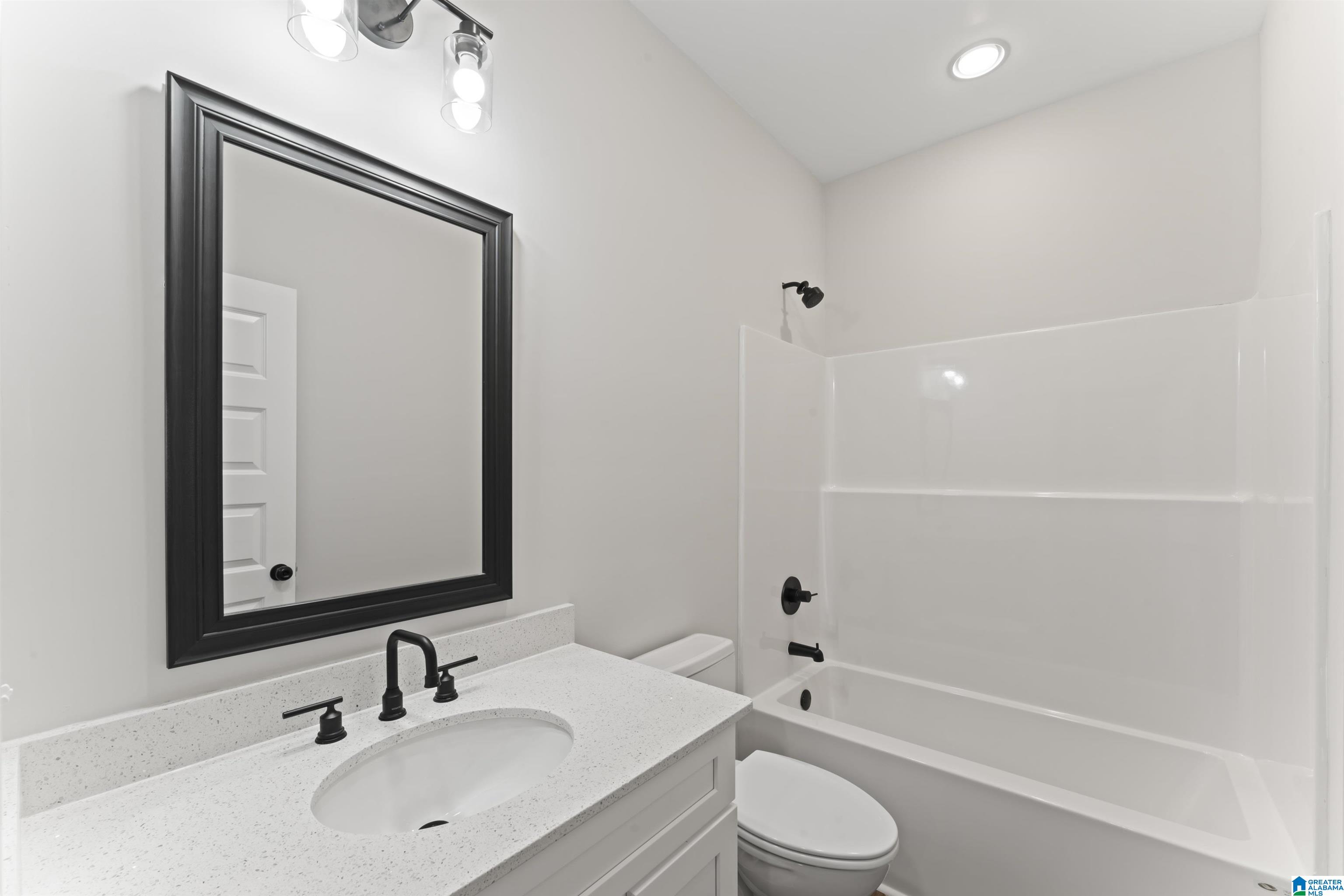 1730 Village Springs Road Springville, AL 35146 - Photo 17 of 36