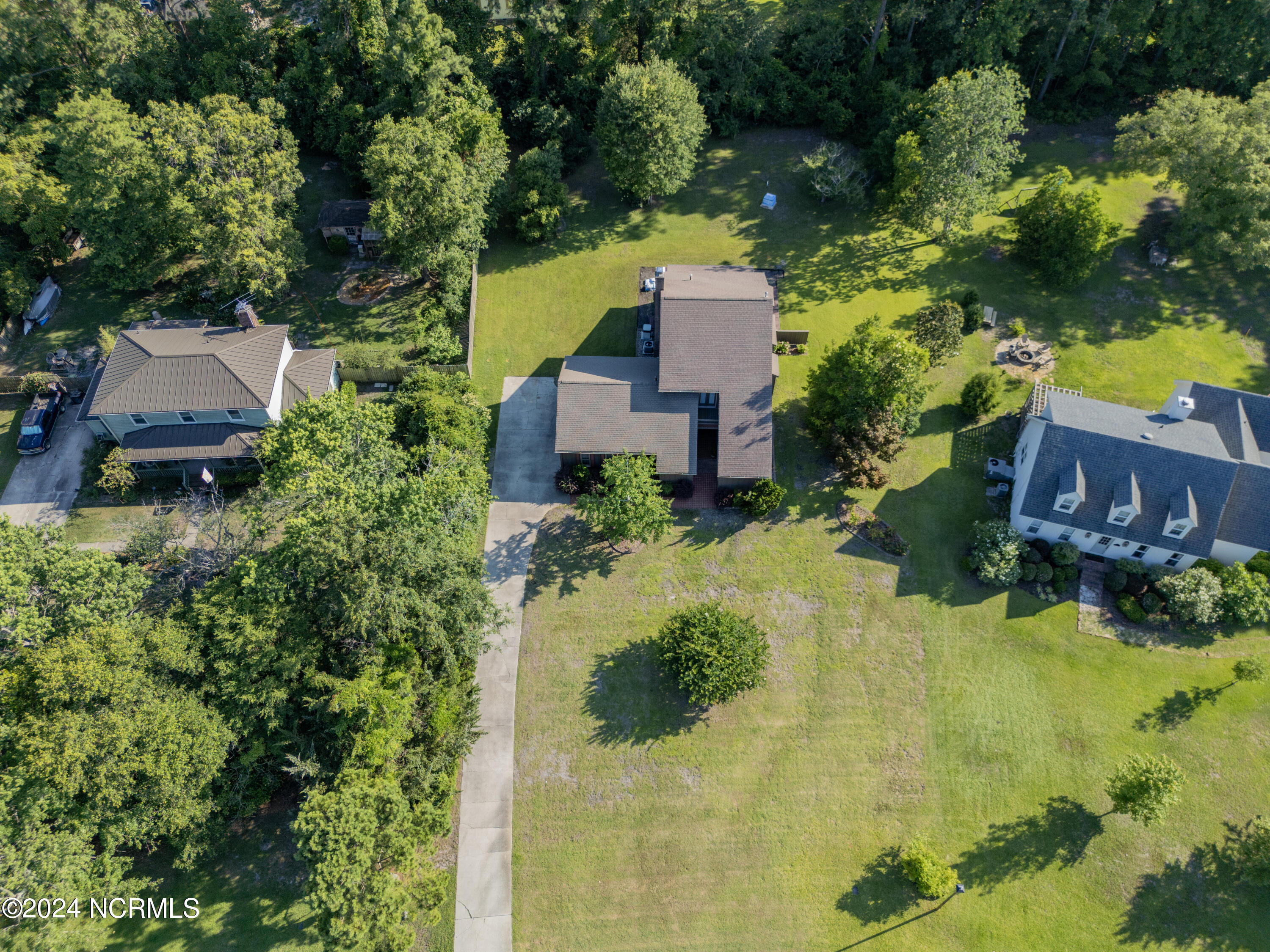 116 Grainger Point Road Wilmington, NC 28409 - Photo 35 of 41 036_dji_0392_595