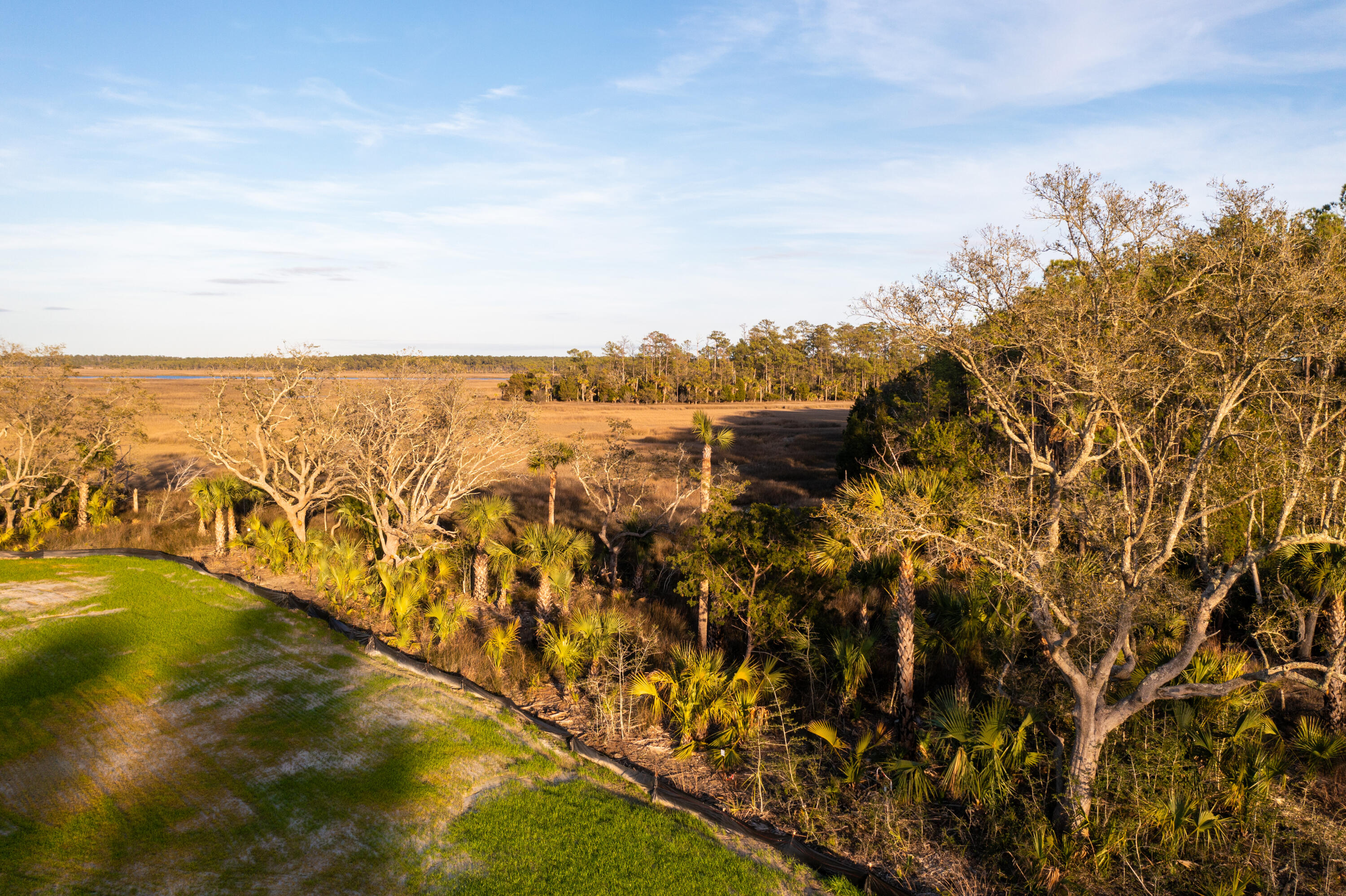 909 Fish Camp Road Charleston, SC 29492 - Photo 3 of 4 909FishCamp-KeenEyeMarketing-2