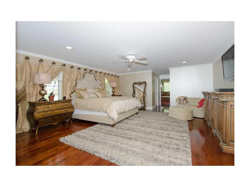 3480 Paddock Road Weston, FL 33331 - Photo 8 of 15 Master Bedroom