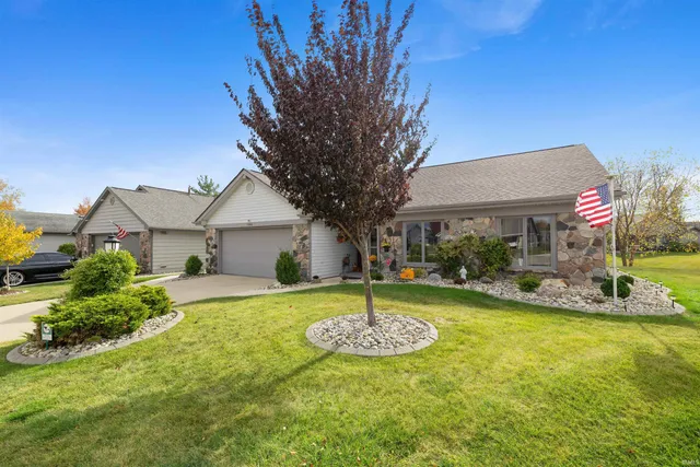 $379,900 | 1108 Lake Pointe Cove, Fort Wayne, IN 46845