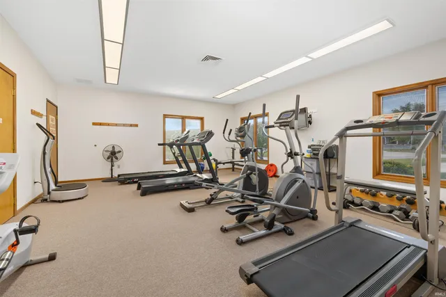 $379,900 | 1108 Lake Pointe Cove, Fort Wayne, IN 46845