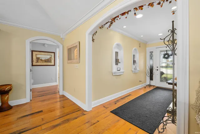 $379,900 | 1108 Lake Pointe Cove, Fort Wayne, IN 46845