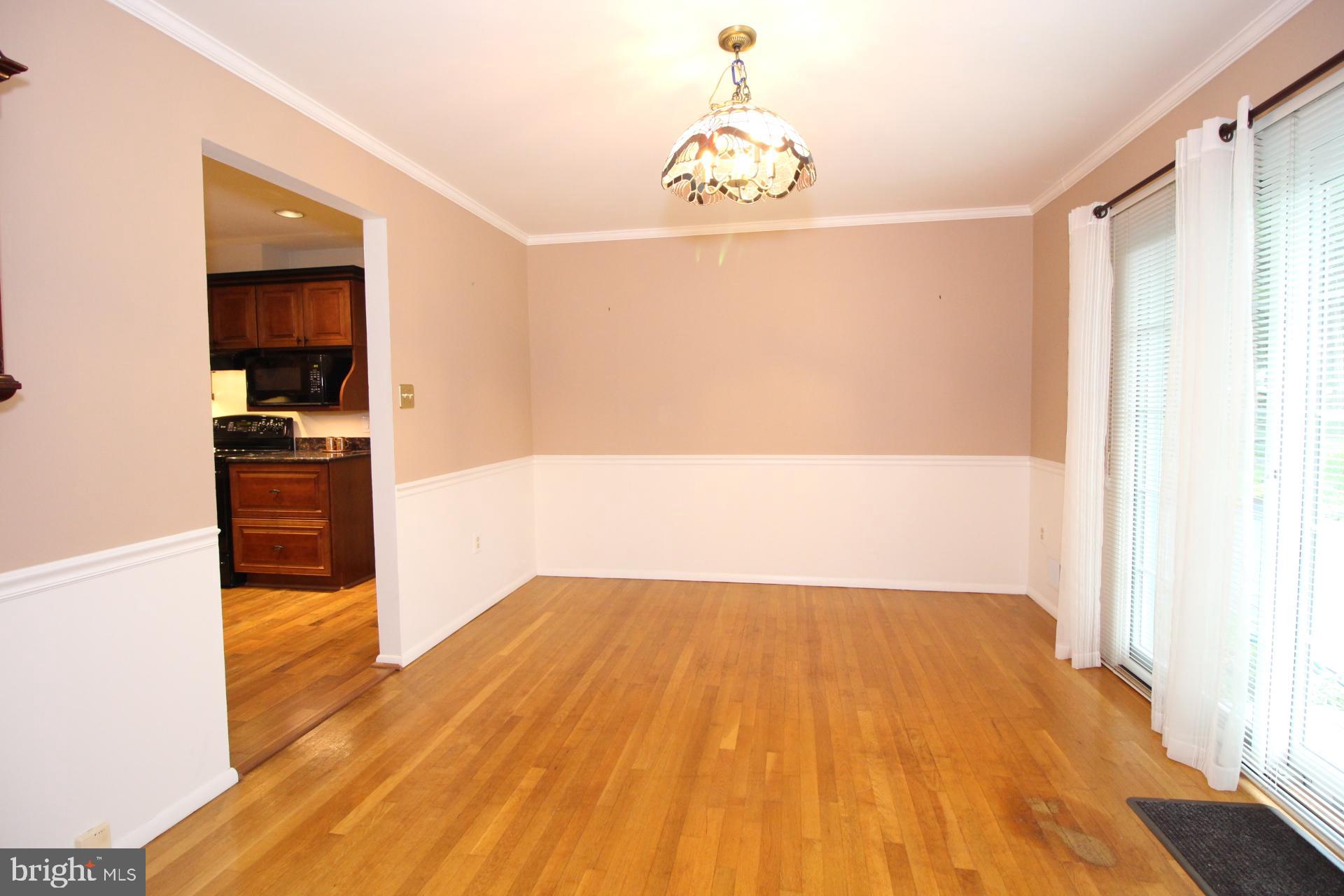 19887 Smith Circle Ashburn, VA 20147 - Photo 11 of 27