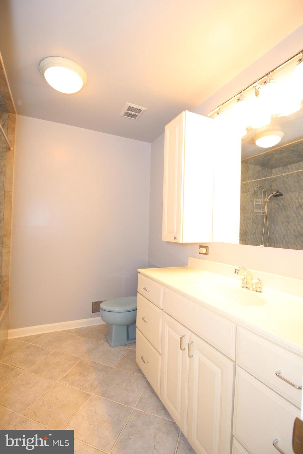 19887 Smith Circle Ashburn, VA 20147 - Photo 17 of 27