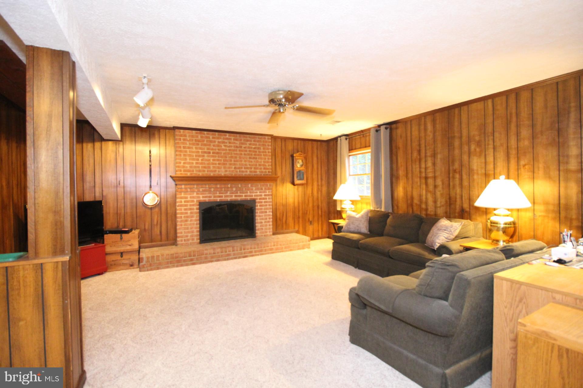 19887 Smith Circle Ashburn, VA 20147 - Photo 20 of 27