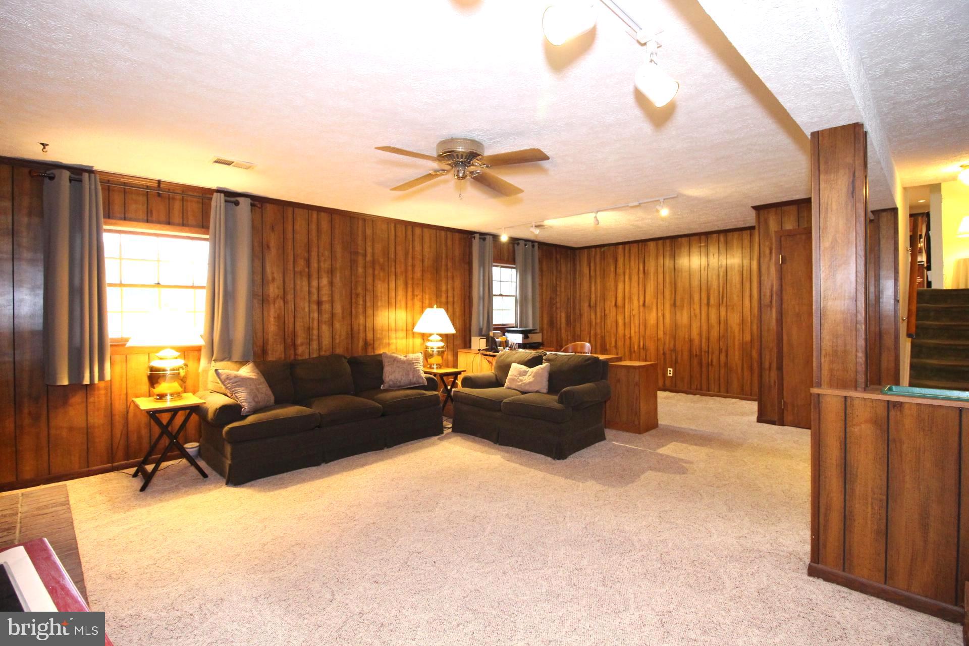 19887 Smith Circle Ashburn, VA 20147 - Photo 21 of 27