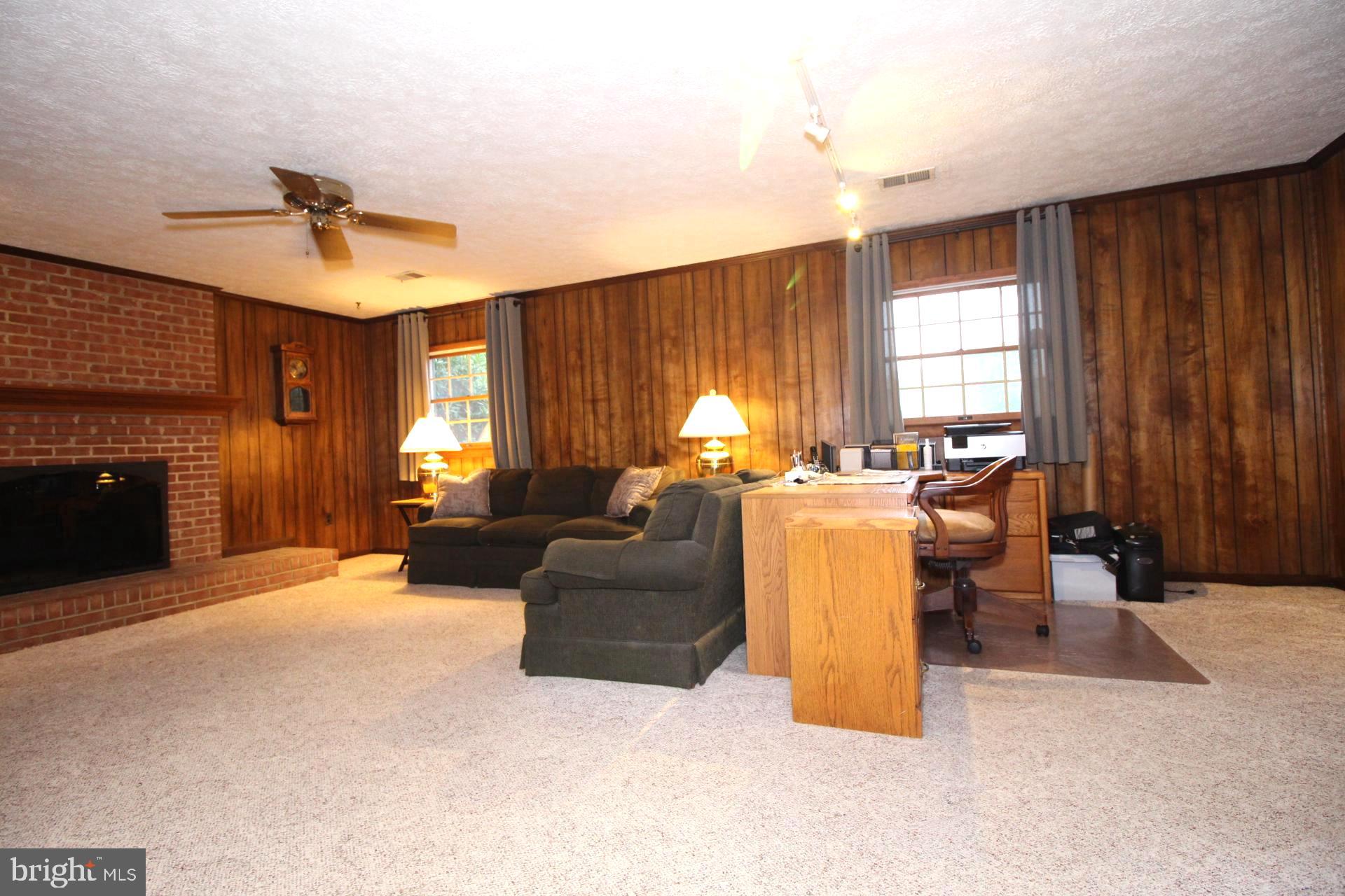 19887 Smith Circle Ashburn, VA 20147 - Photo 22 of 27