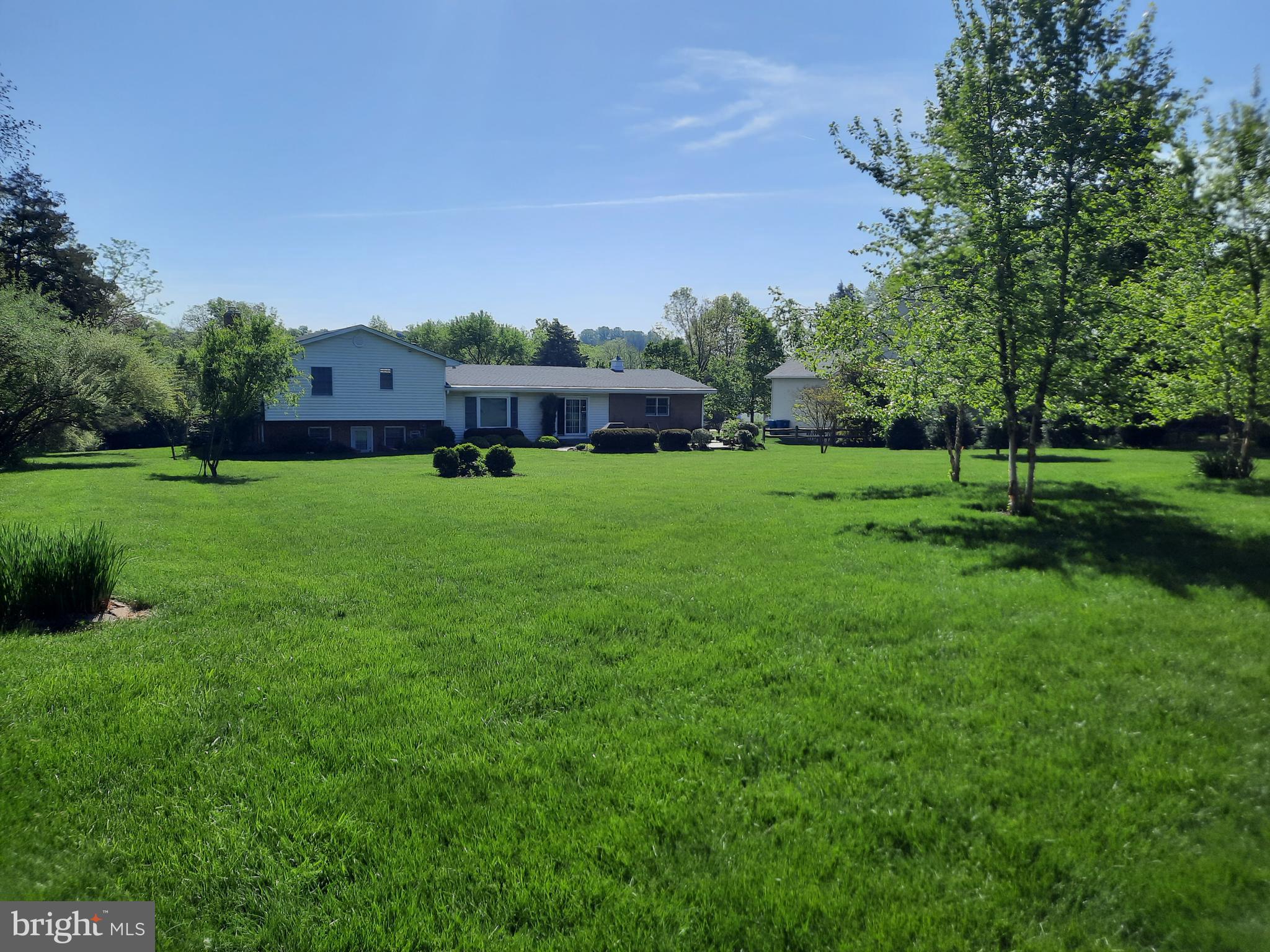 19887 Smith Circle Ashburn, VA 20147 - Photo 27 of 27 Exterior Rear Acre Lot