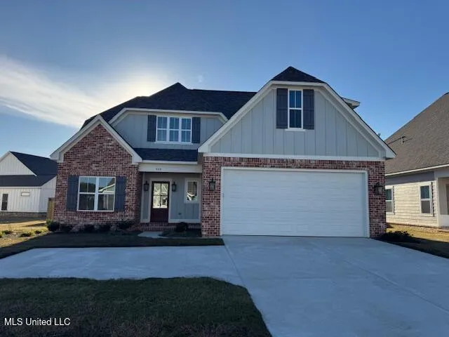 $429,900 | 520 Walker Circle, New Albany, MS 38652