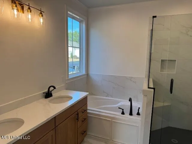 $429,900 | 520 Walker Circle, New Albany, MS 38652