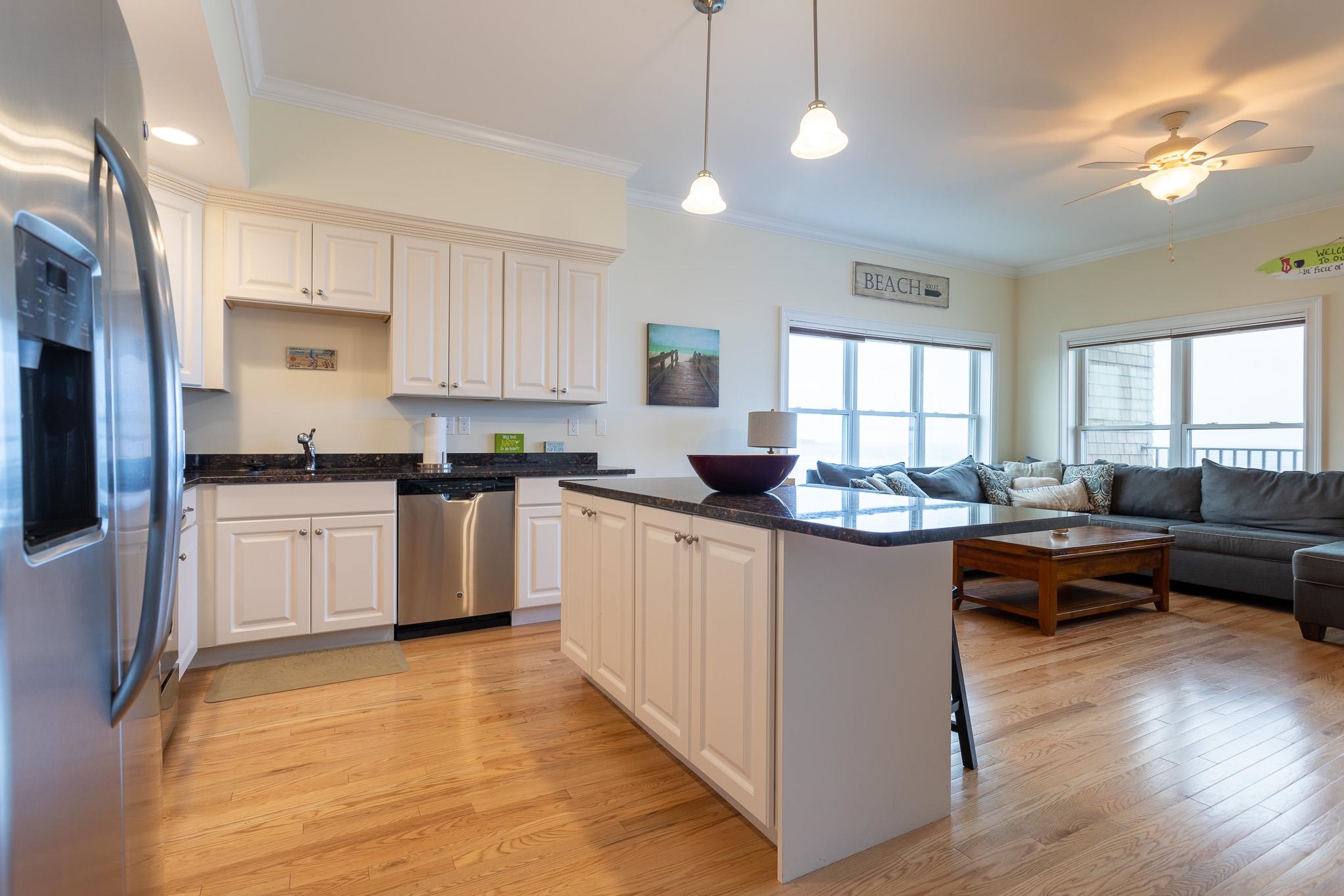 83 Ocean Boulevard, Unit 312 Hampton, NH 03842 - Photo 8 of 28