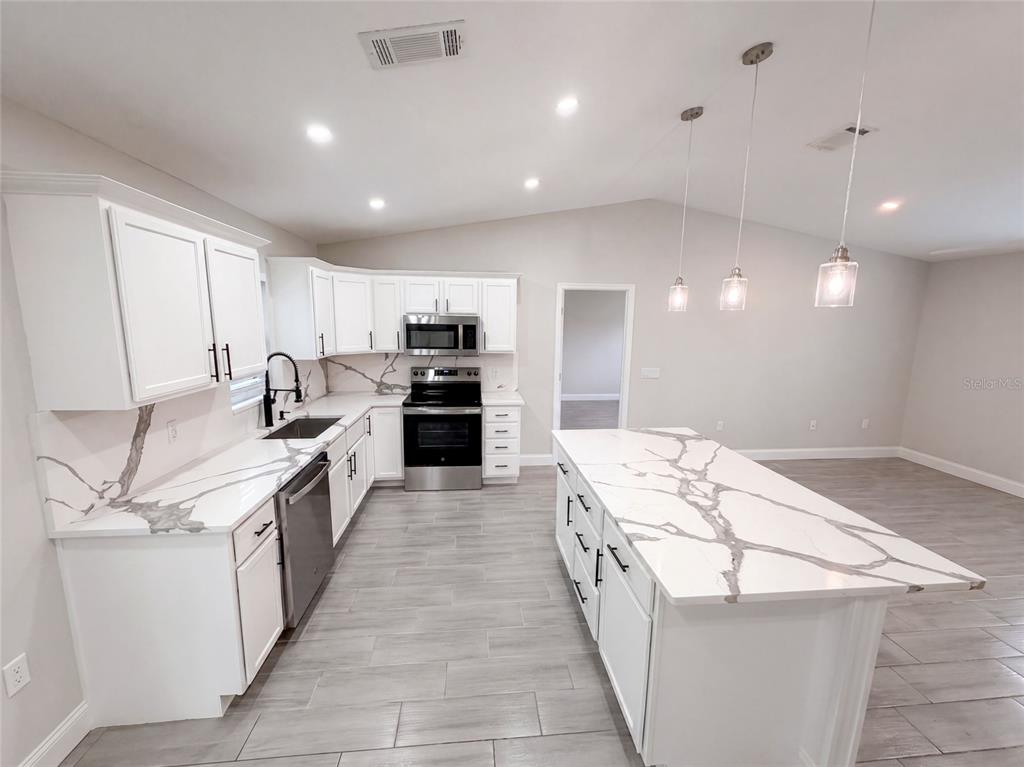 8165 Ridge Road Weeki Wachee, FL 34613 - Photo 22 of 36 Gallery Image 22