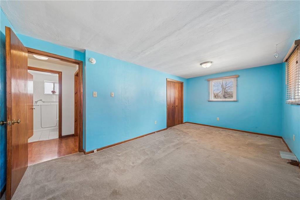 942 Shadycrest Road Pittsburgh, PA 15216 - Photo 26 of 40 Gallery Image 26
