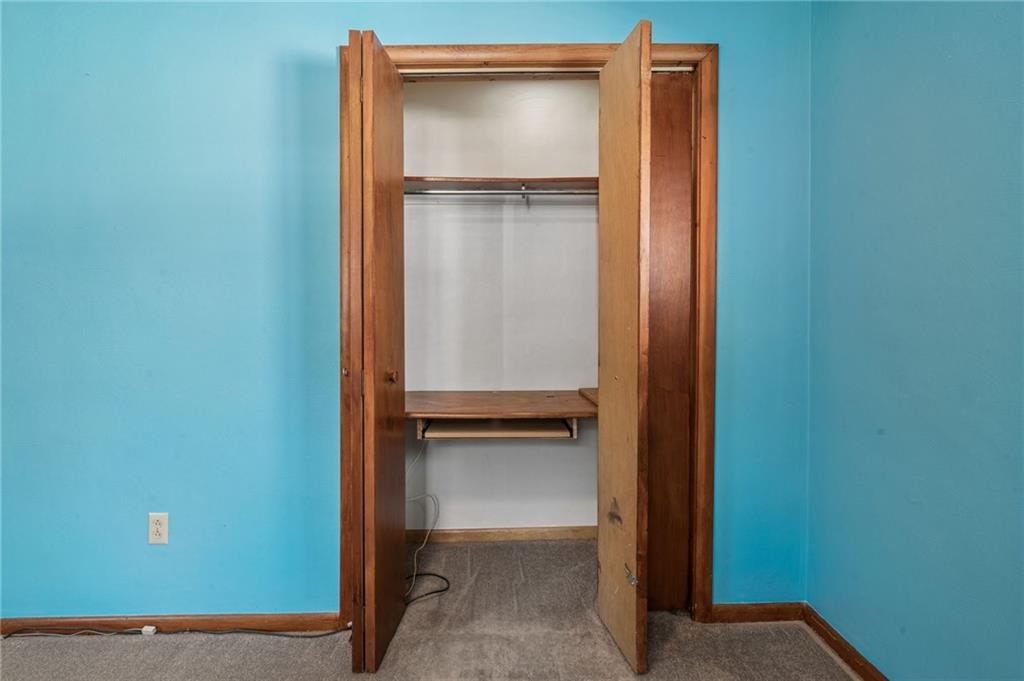 942 Shadycrest Road Pittsburgh, PA 15216 - Photo 27 of 40 Gallery Image 27
