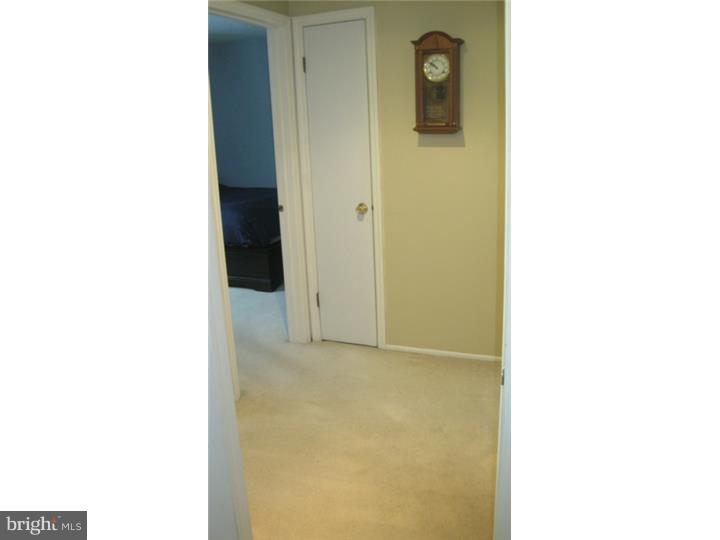 511 Fairview Road Medford, NJ 08055 - Photo 24 of 25 Hallway