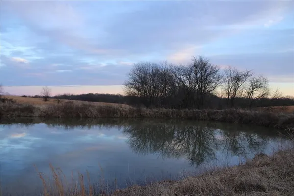$905,000 | 29210 South Ssr D Highway, Cleveland, MO 64734