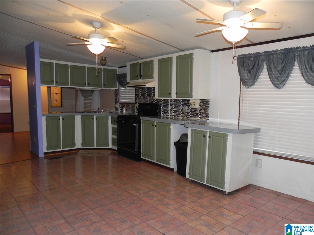 233 Bedwell Street Heflin, AL 36264 - Photo 9 of 43