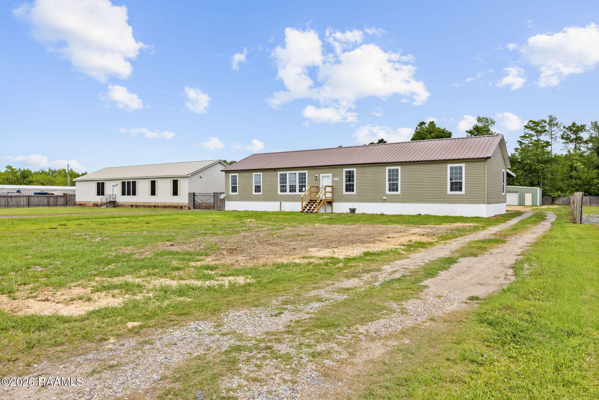 1402 L Dubois Road New Iberia, LA 70560 - Photo 2 of 30 2-web-or-mls-1402 L Dubois Rd-2