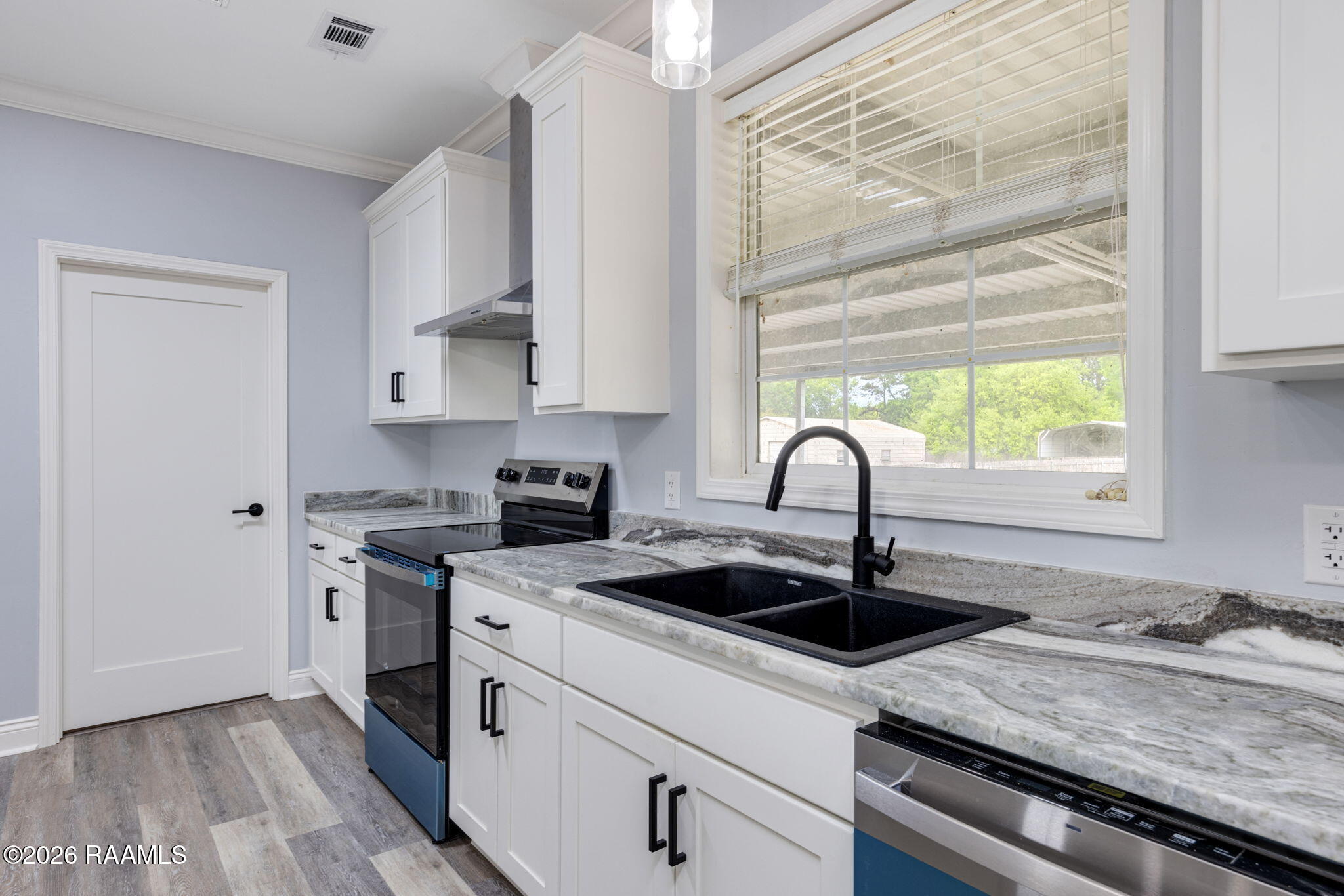 1402 L Dubois Road New Iberia, LA 70560 - Photo 10 of 30 10-web-or-mls-1402 L Dubois Rd-10