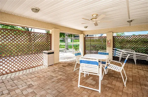 $225,000 | 3581 Magnolia Ridge Circle, Unit C, Palm Harbor, FL 34684