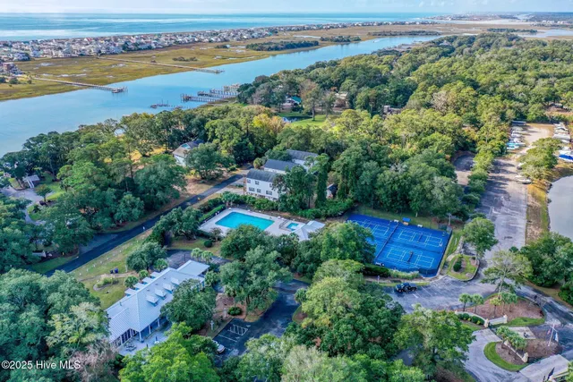 $670,000 | 3327 4 Water Lane Southwest, Supply, NC 28462