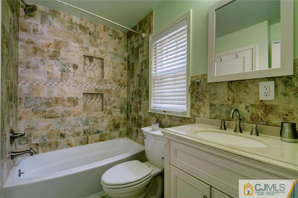 4 Orchard Road Piscataway, NJ 08854 - Photo 14 of 25 Gallery Image 14