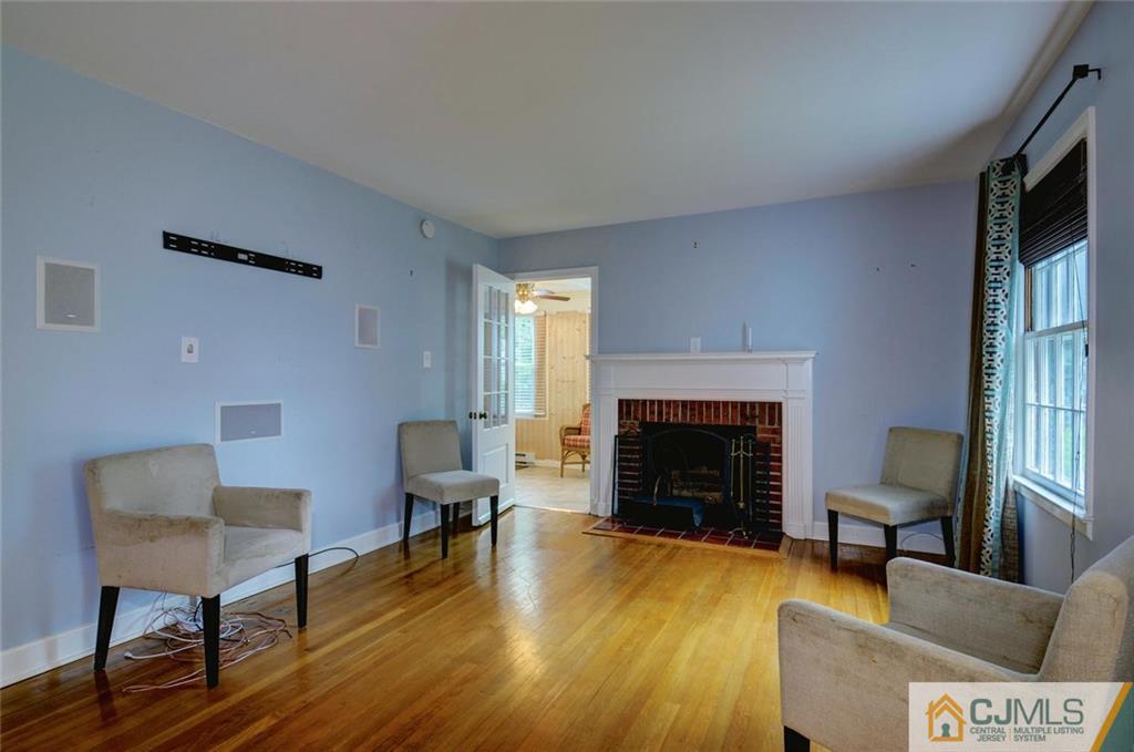 4 Orchard Road Piscataway, NJ 08854 - Photo 4 of 25 Gallery Image 4