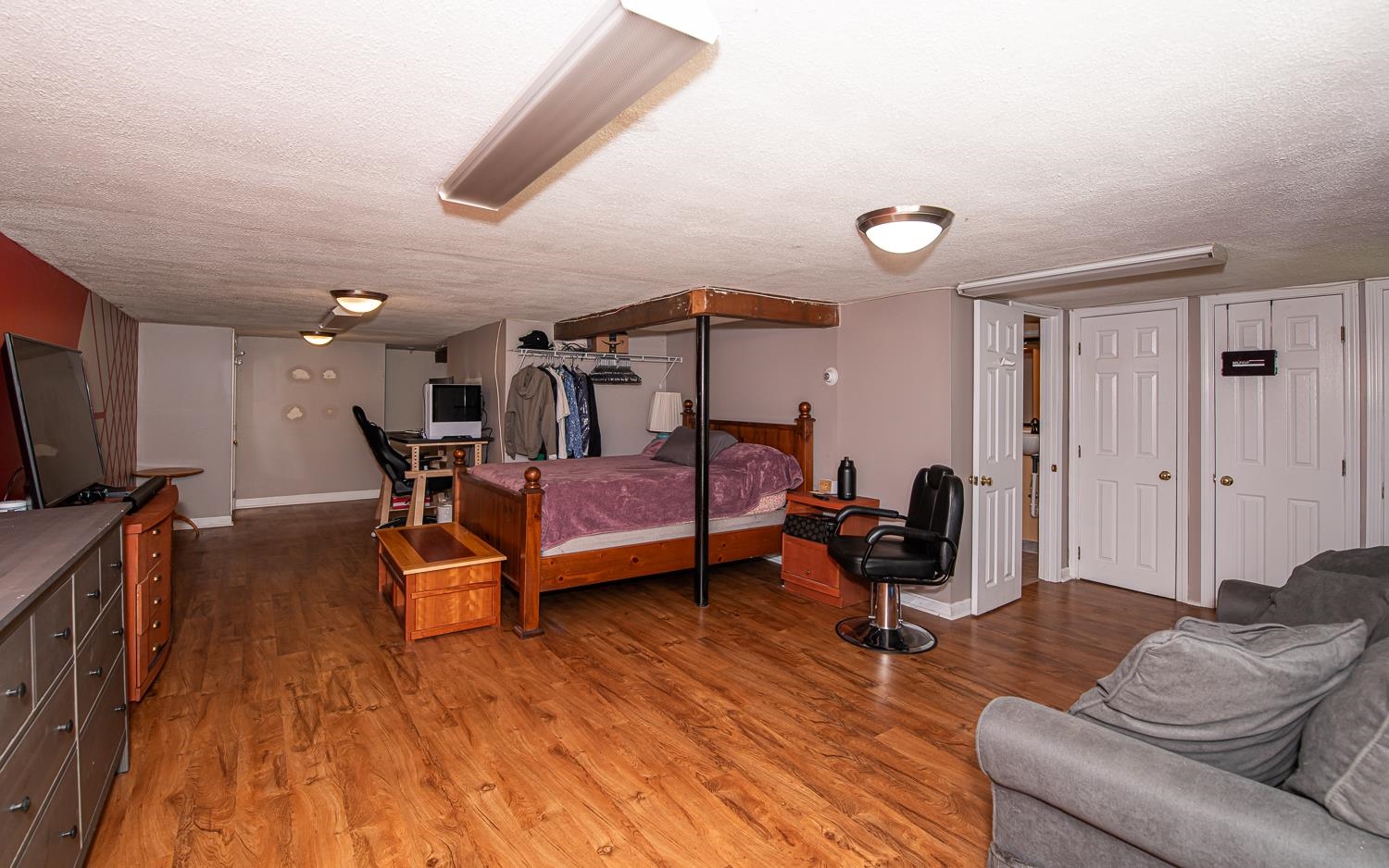 57 Stearns Road Amherst, NH 03031 - Photo 16 of 47