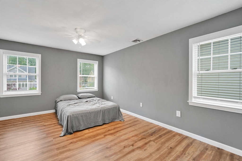 188 Wollaston Street Springfield, MA 01119 - Photo 21 of 39