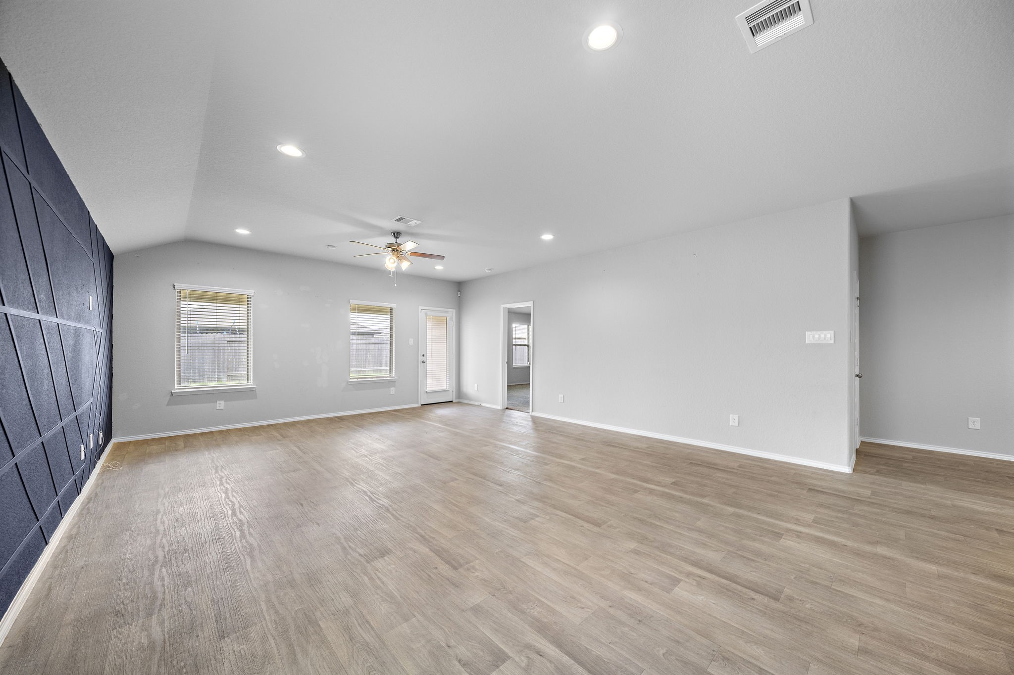 1610 Chase Anchor Court Rosenberg, TX 77469 - Photo 6 of 27 Gallery Image 6