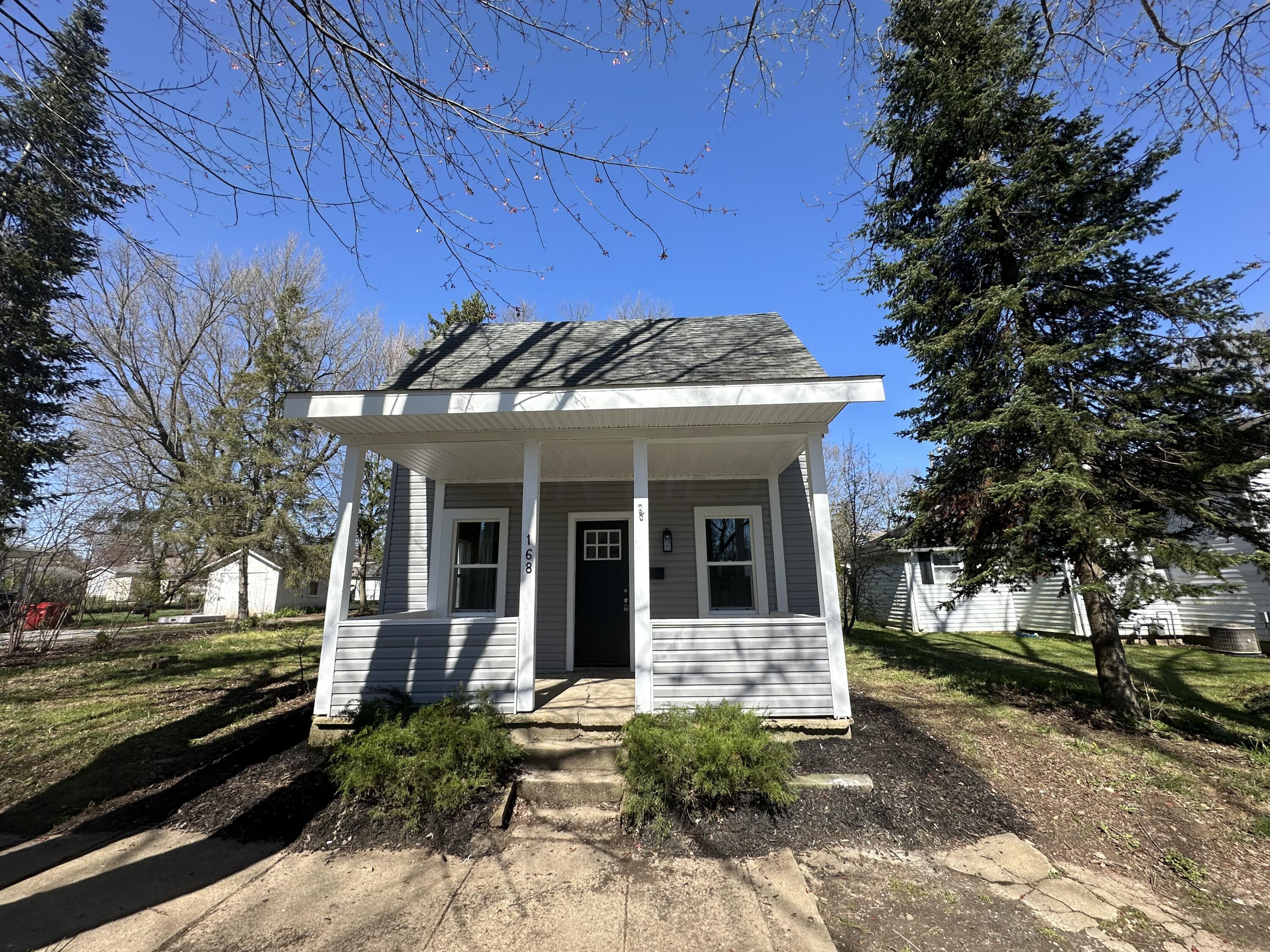 168 North Madison Road London, OH 43140 - Photo 2 of 33 IMG_3895
