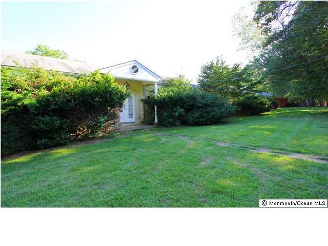 0 Fort Plains Road, Unit 131 175 Howell, NJ 07731 - Photo 13 of 25 a black and white photo of a house