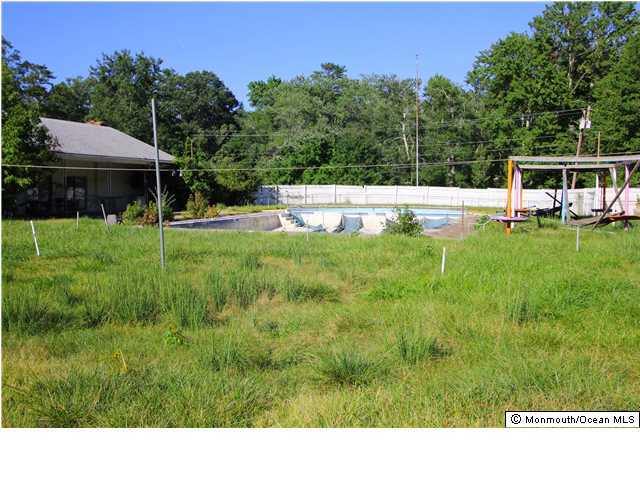 0 Fort Plains Road, Unit 131 175 Howell, NJ 07731 - Photo 9 of 25 a view of house with a backyard