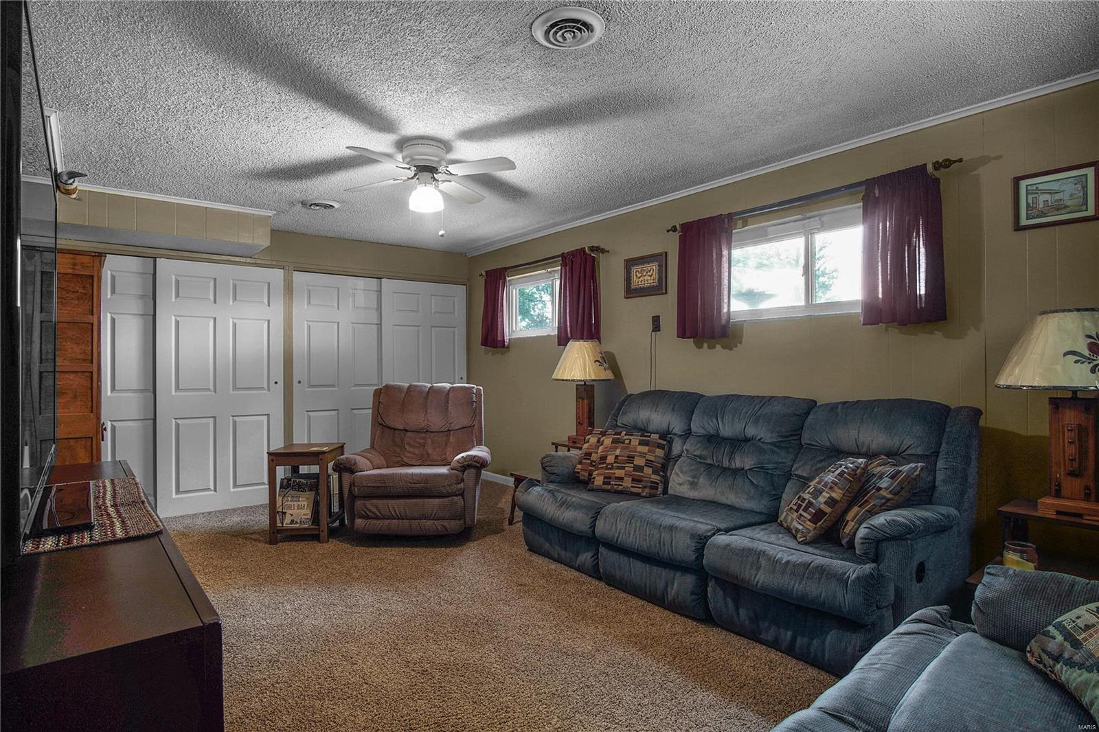 3229 Fehling Road Granite City, IL 62040 - Photo 16 of 26 Gallery Image 16