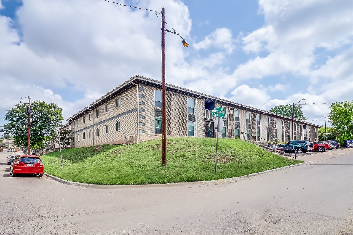 a house view with a garden space