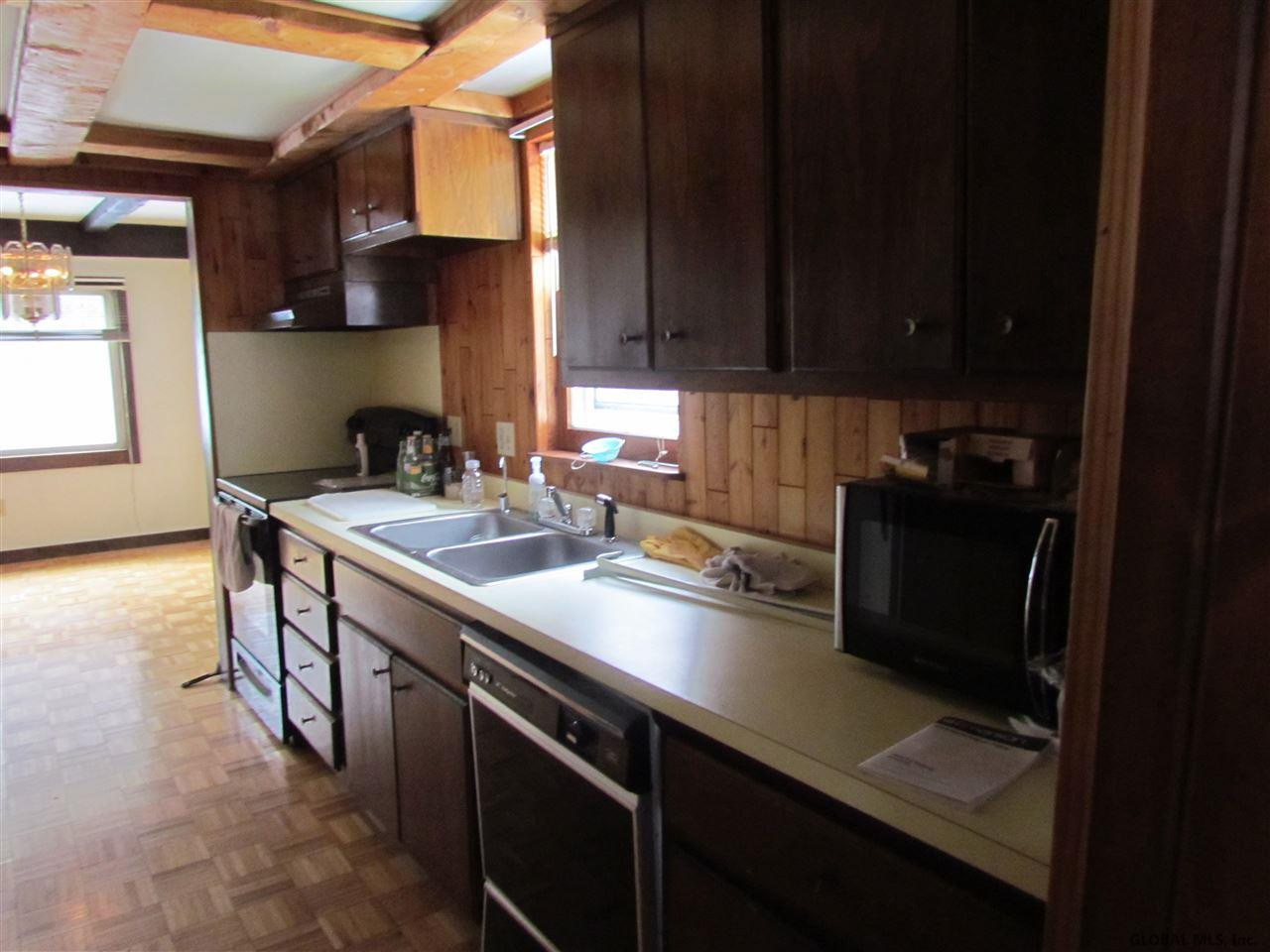 41 Moonlawn Road Brunswick, NY 12180 - Photo 8 of 25 Photo 8
