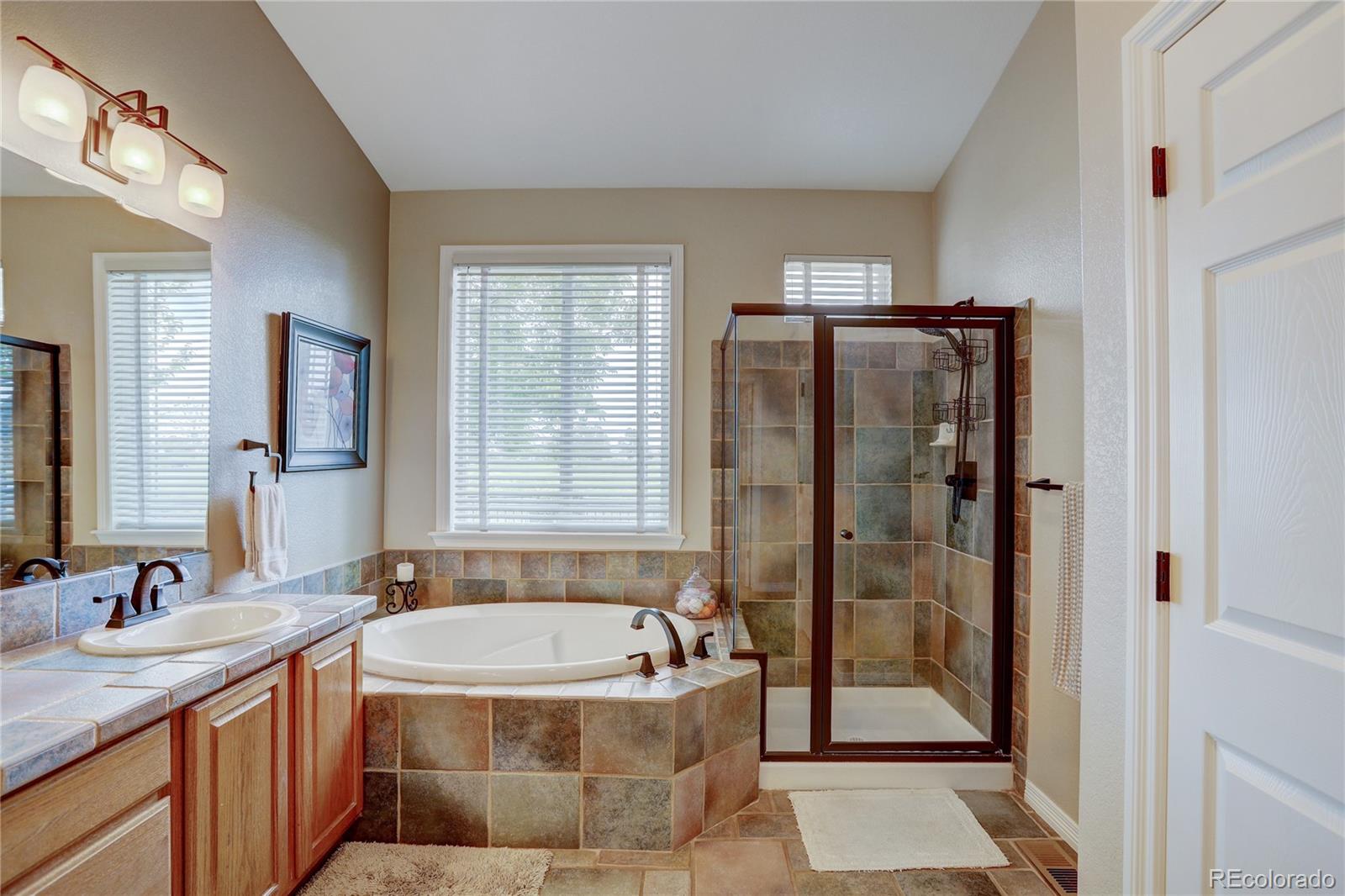 8944 Hunters Way Highlands Ranch, CO 80129 - Photo 23 of 40 Gallery Image 23