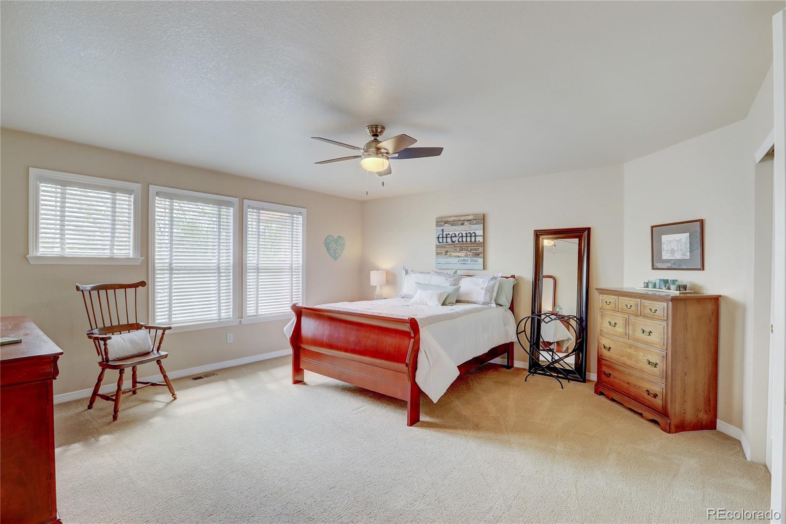 8944 Hunters Way Highlands Ranch, CO 80129 - Photo 24 of 40 Gallery Image 24