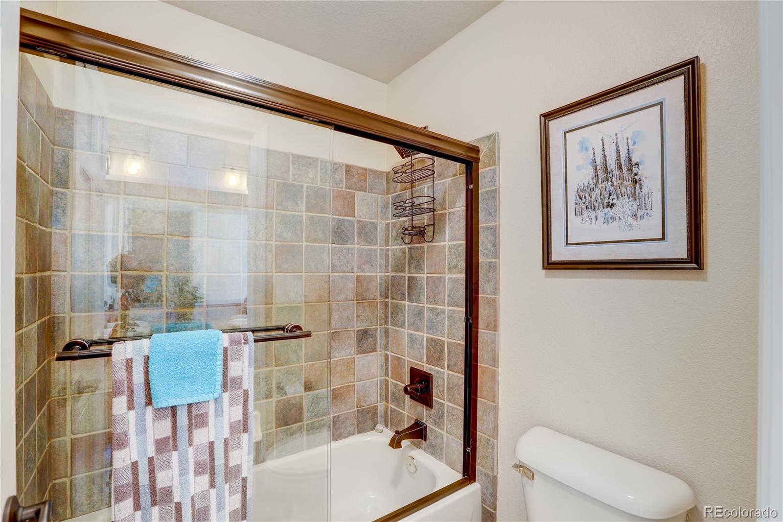 8944 Hunters Way Highlands Ranch, CO 80129 - Photo 26 of 40 Gallery Image 26