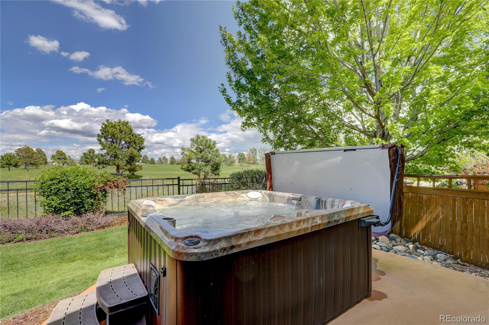 8944 Hunters Way Highlands Ranch, CO 80129 - Photo 35 of 40 Gallery Image 35