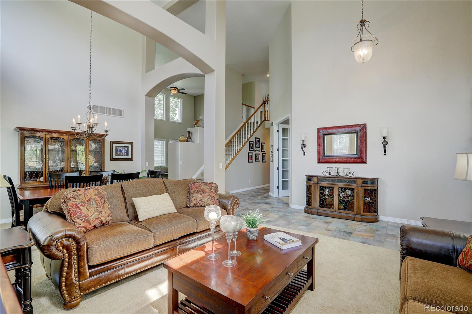 8944 Hunters Way Highlands Ranch, CO 80129 - Photo 6 of 40 Gallery Image 6