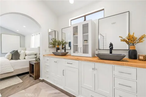 a view of a hallway with washer and dryer