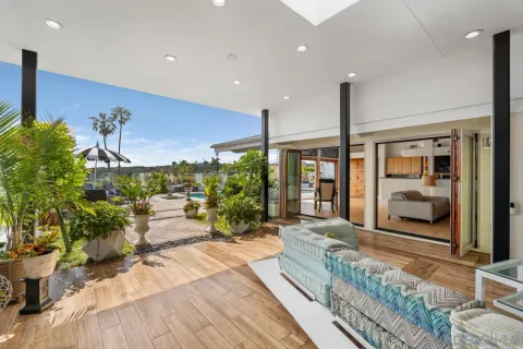 $3,695,000 | 2402 Alto Cerro Circle, San Diego, CA 92109