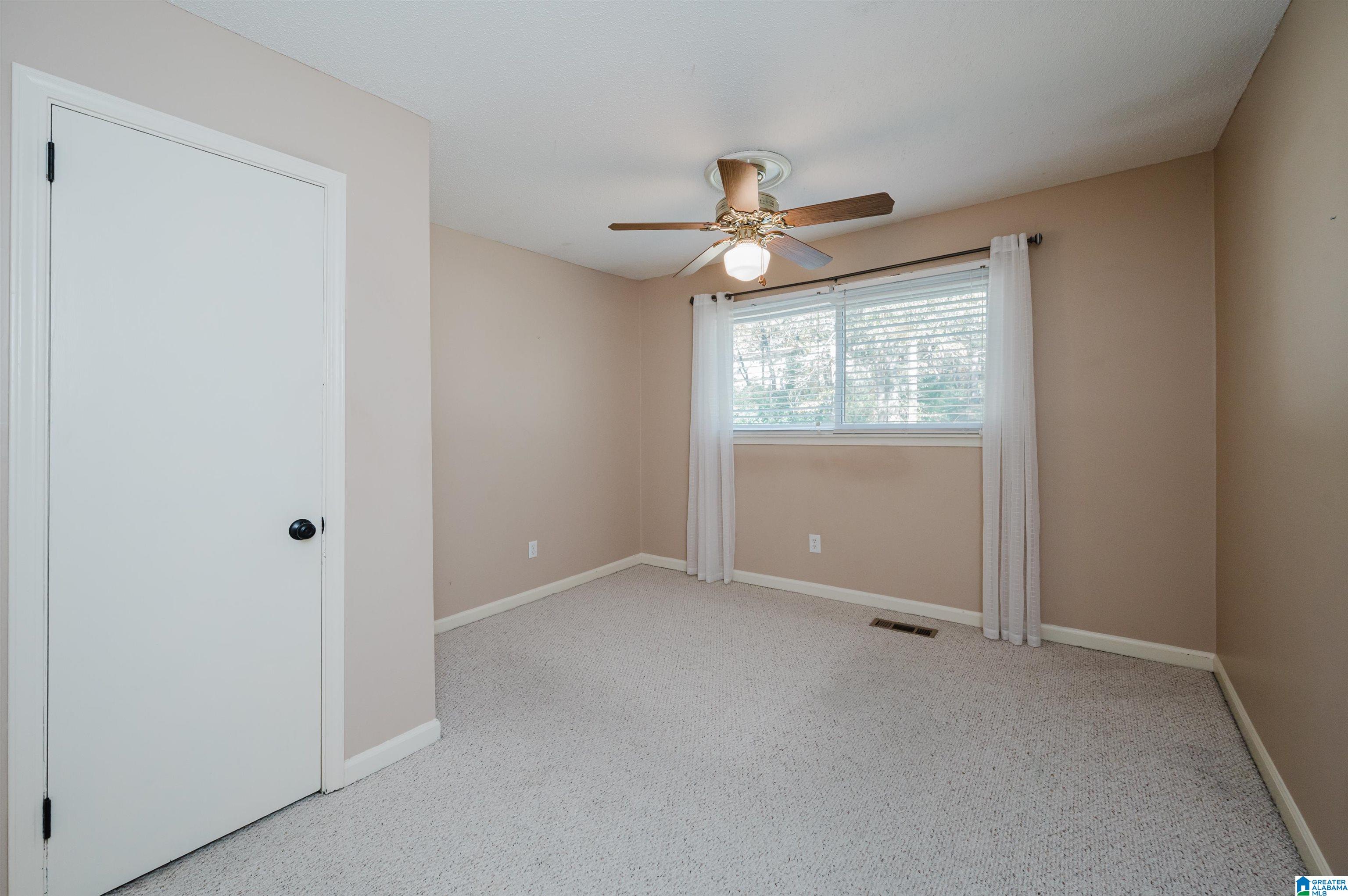 984 Ryecroft Road Pelham, AL 35124 - Photo 29 of 46
