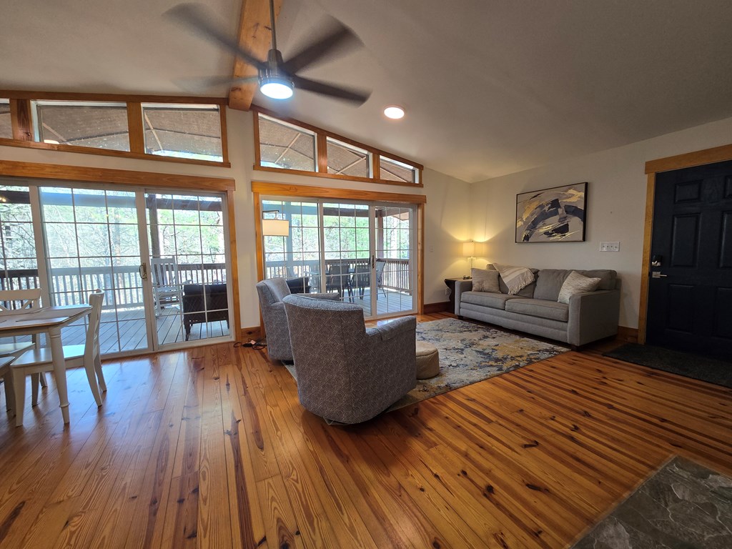 120 Claw Run Murphy, NC 28906 - Photo 7 of 40 Extra Clean Home!