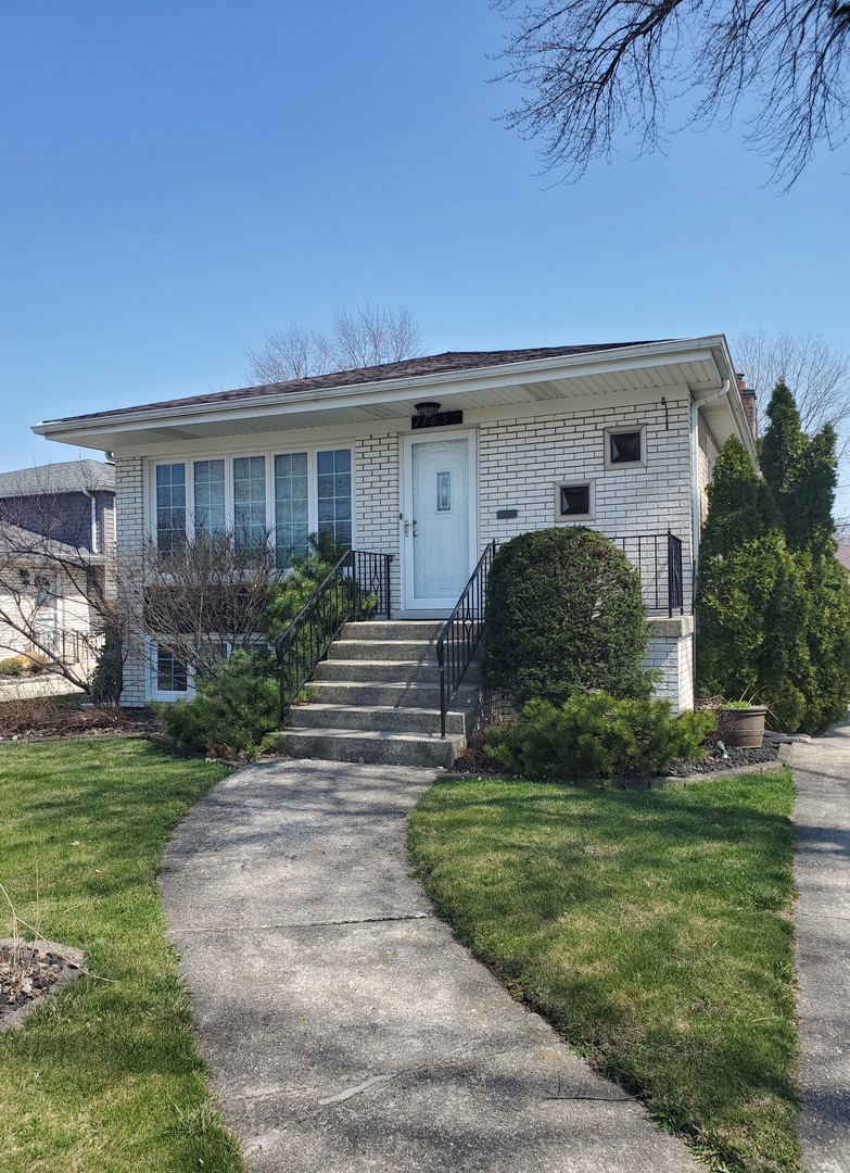 11857 South Lawler Avenue Alsip, IL 60803 - Photo 1 of 5