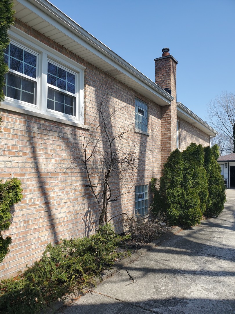 11857 South Lawler Avenue Alsip, IL 60803 - Photo 3 of 5